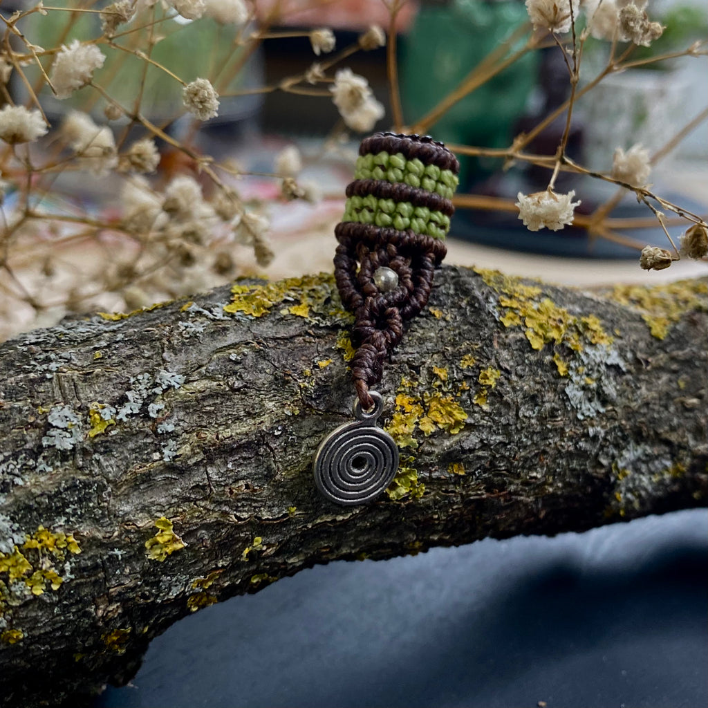Macrame Dread Bead - Spiral